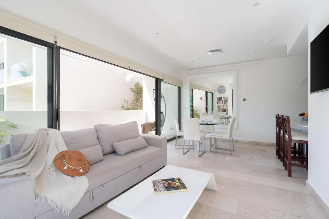 Apartment Mexication Beach Bliss: Stylish Playa Getaway Playa del Carmen Mexico